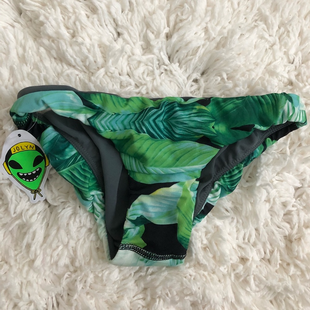 Jolyn Bottoms NWT